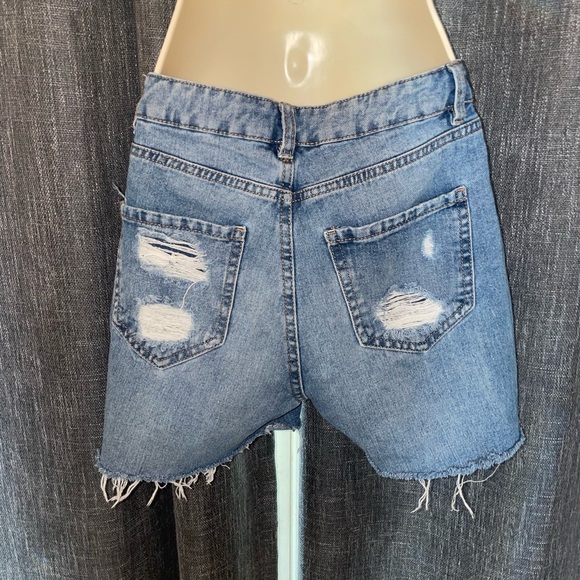 Refuge Ripped Blue Jean Shorts - Picture 3 of 4